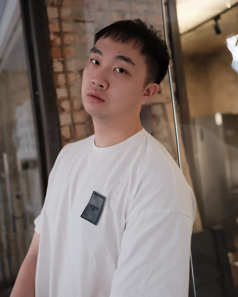 喻子贤 工作人员照片